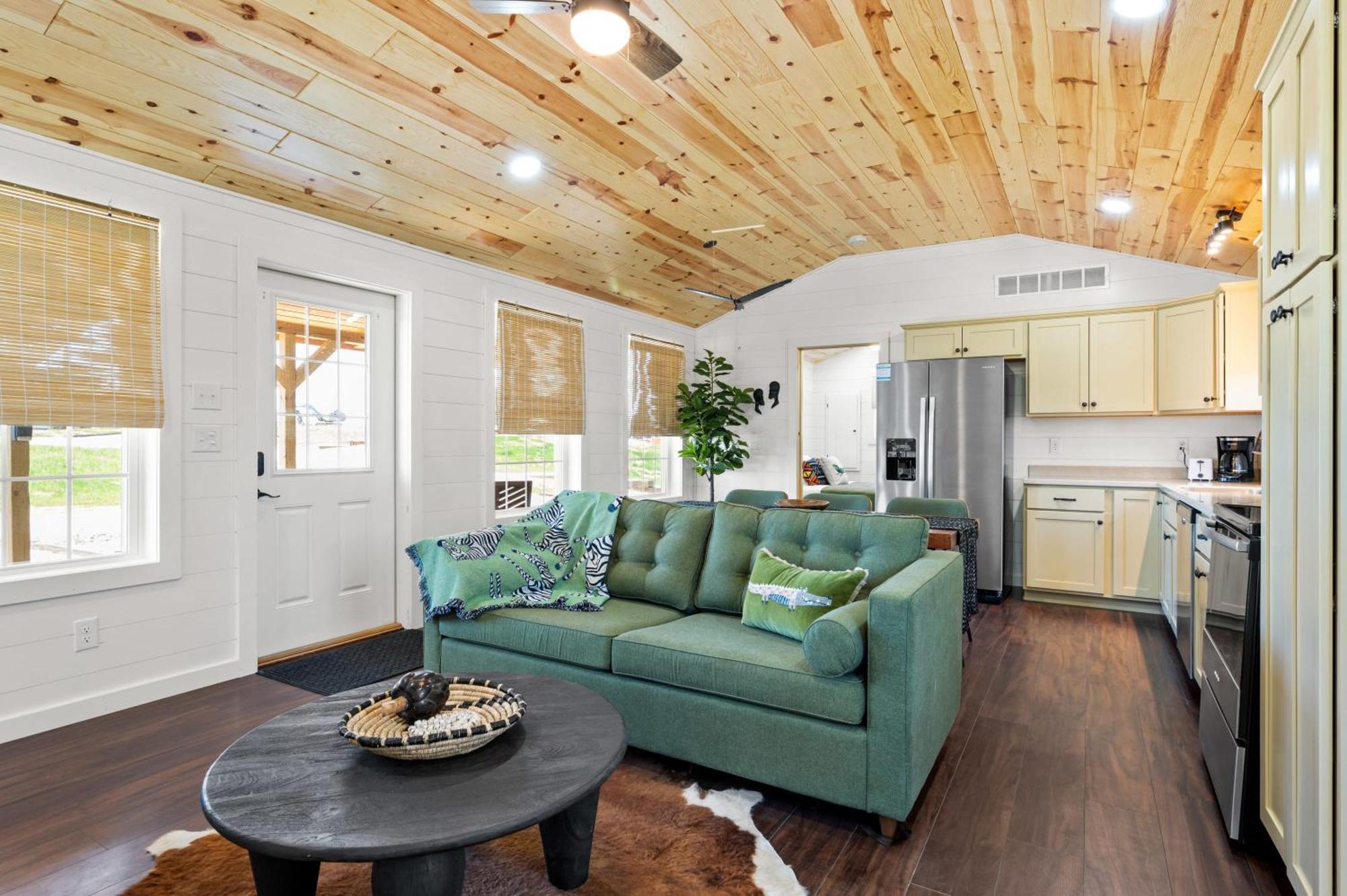 The At Eden Reserve - Pet Friendly Near Ark * Williamstown
